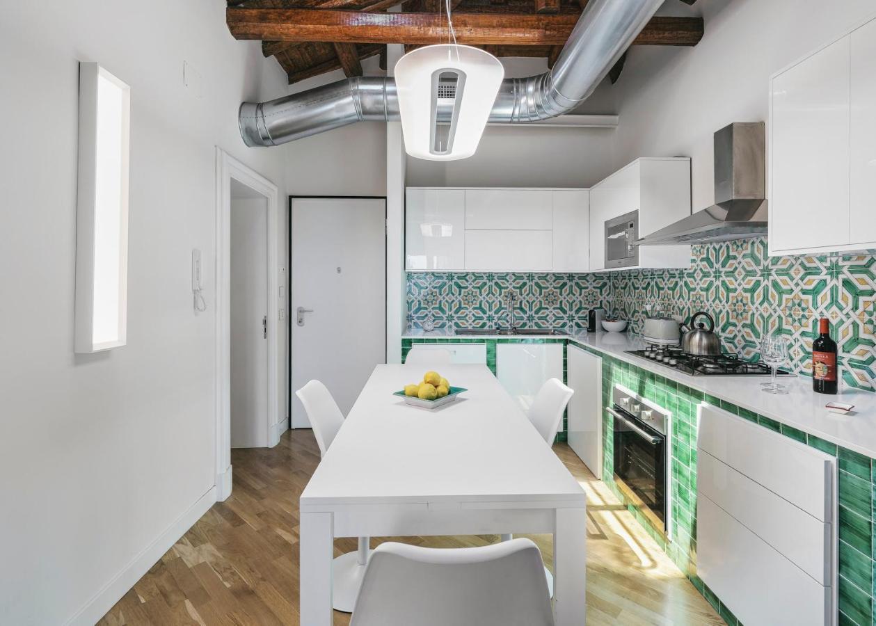 The Silver Lava - A Luxury Boutique Apartment Catania Luaran gambar